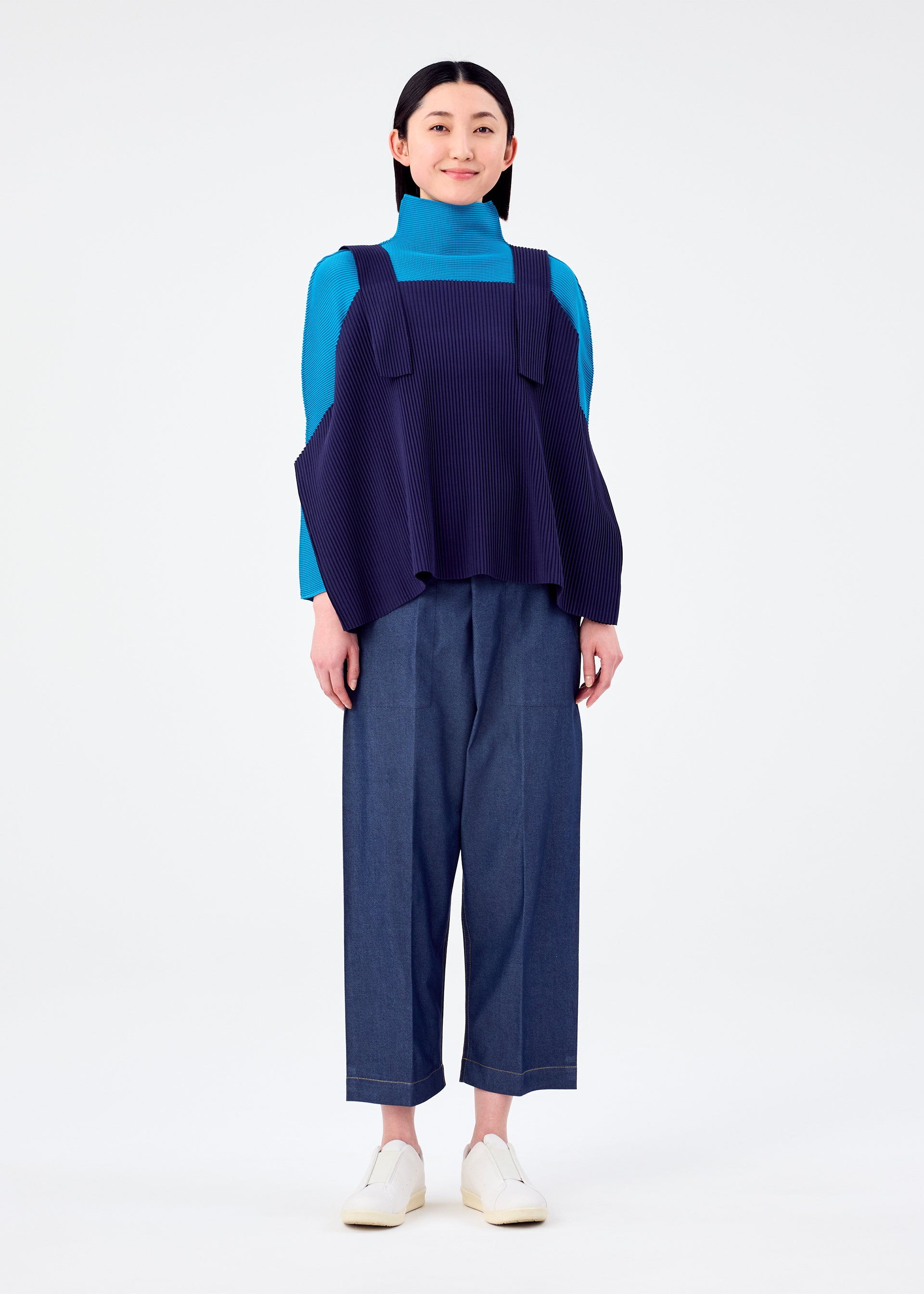 BELT PLEATS、ウィメンズ_トップス_トップ、着用画像3