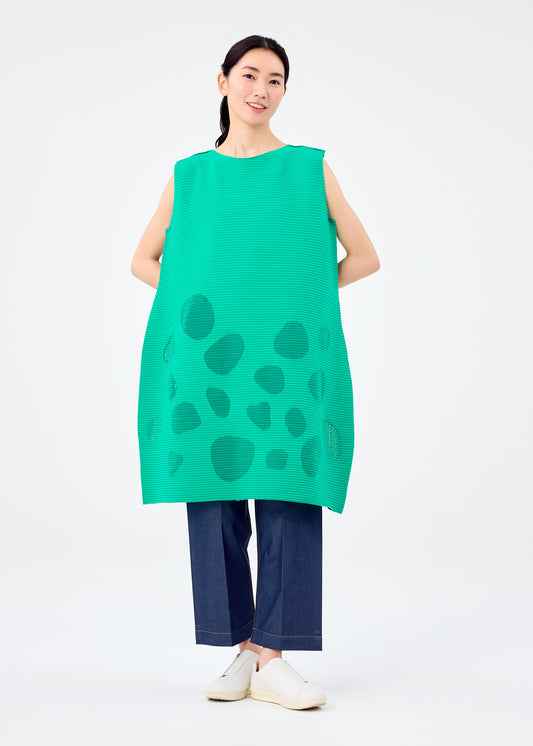SEA GLASS PLEATS、ウィメンズ_トップス_チュニック、着用画像1