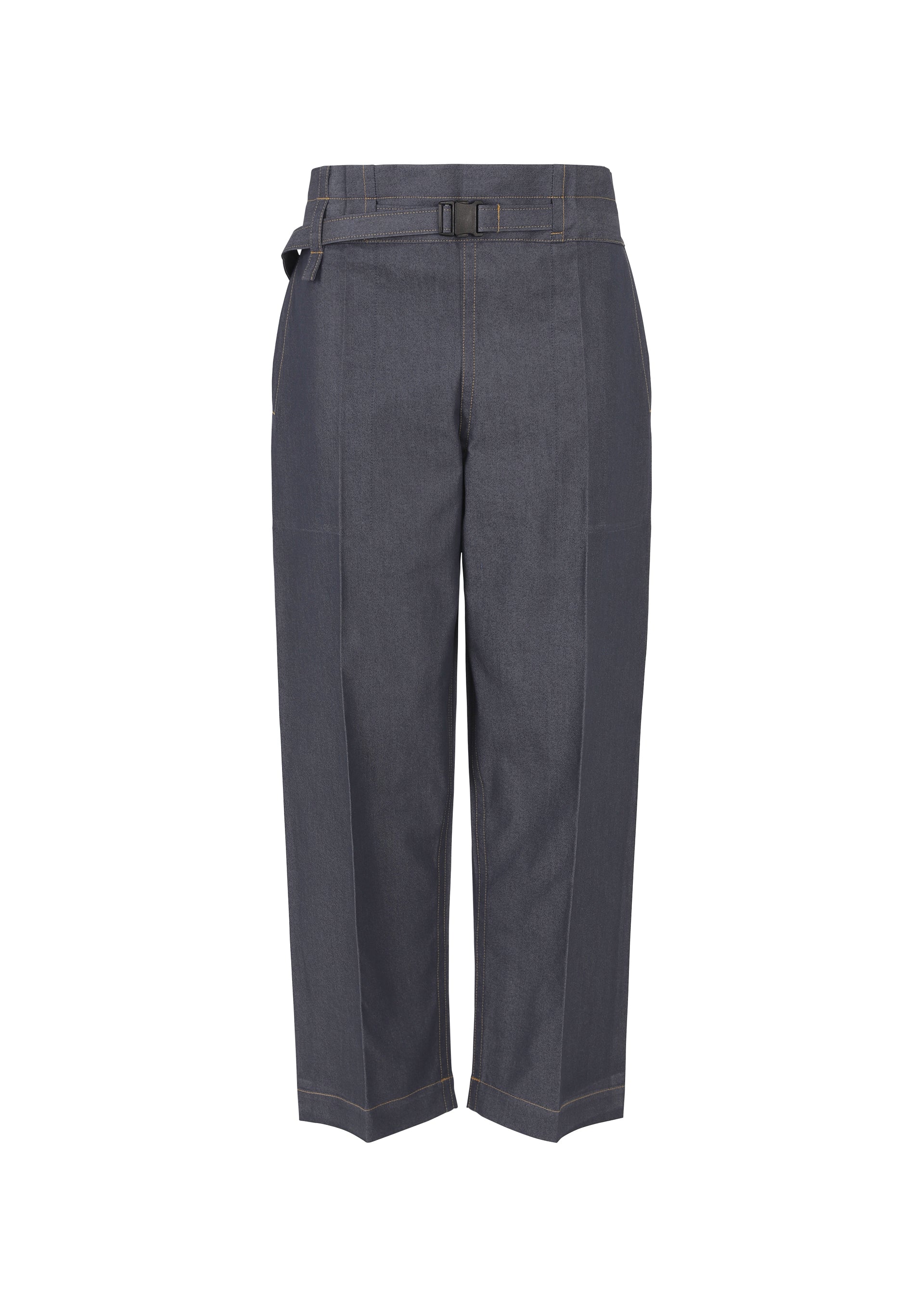 FLAT DENIM – isseymiyake.com