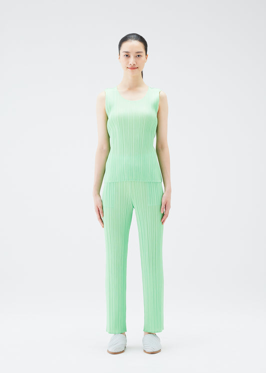 NEW COLORFUL BASICS 4、ウィメンズ_トップス_トップ、着用画像1