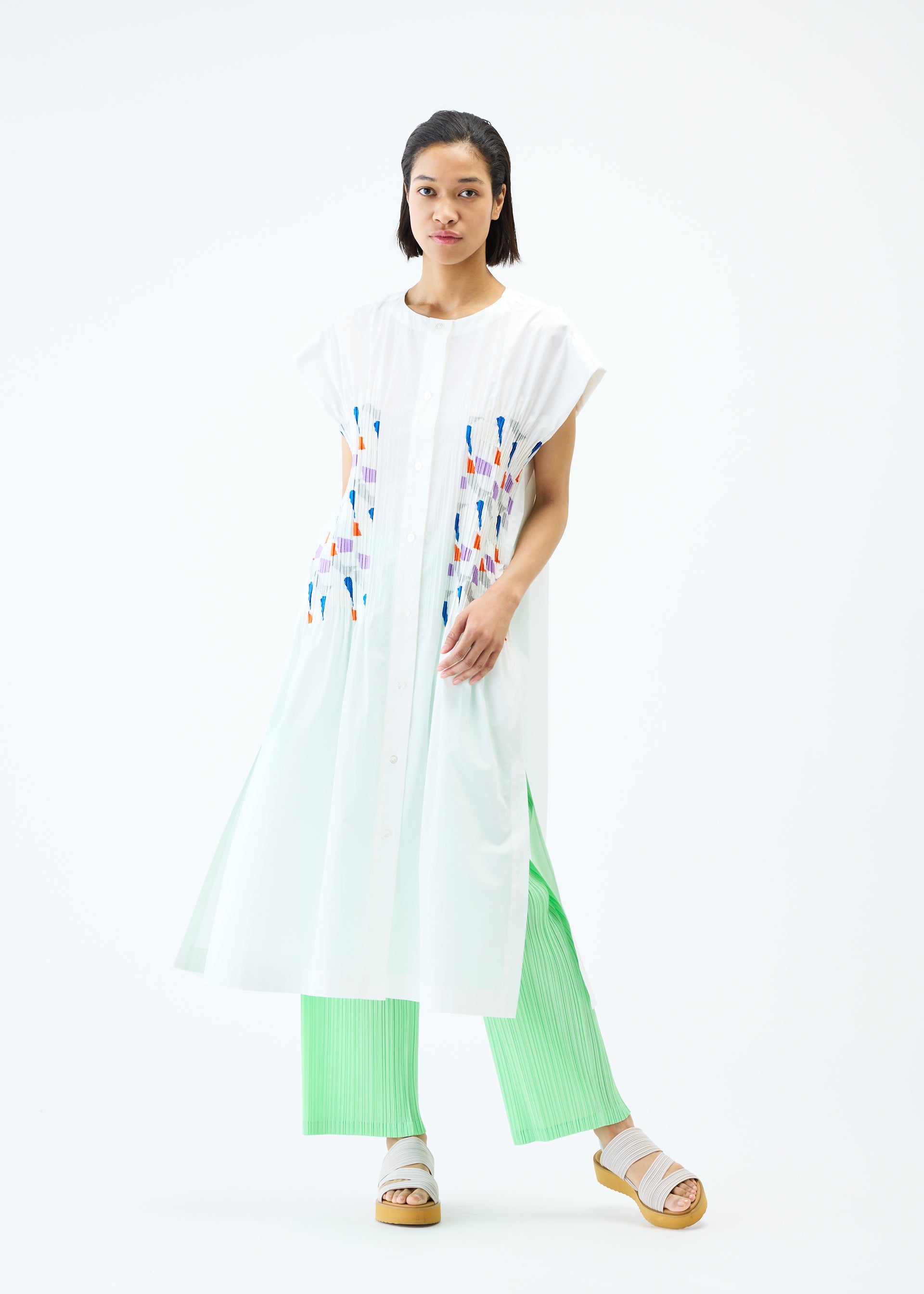 GRAINY SHIRT、ウィメンズ_トップス_シャツ、着用画像4
