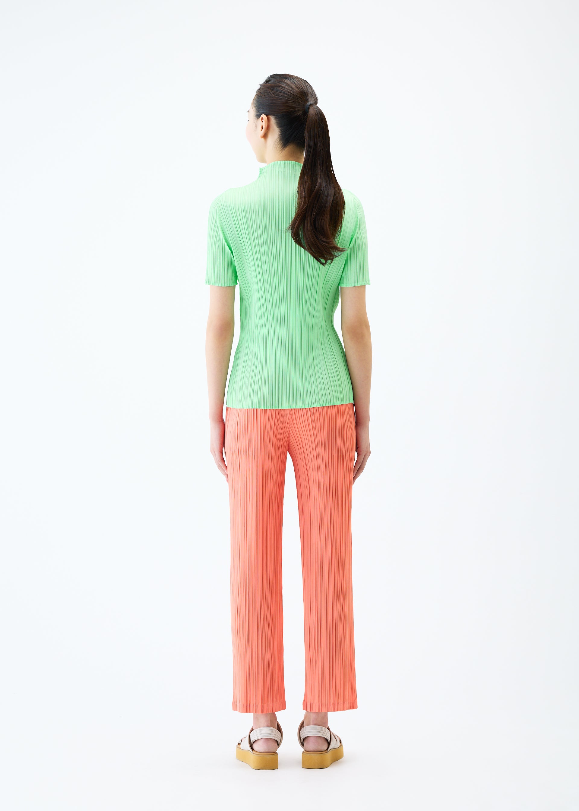 MONTHLY COLORS : MAY、ウィメンズ_トップス_トップ、着用画像3