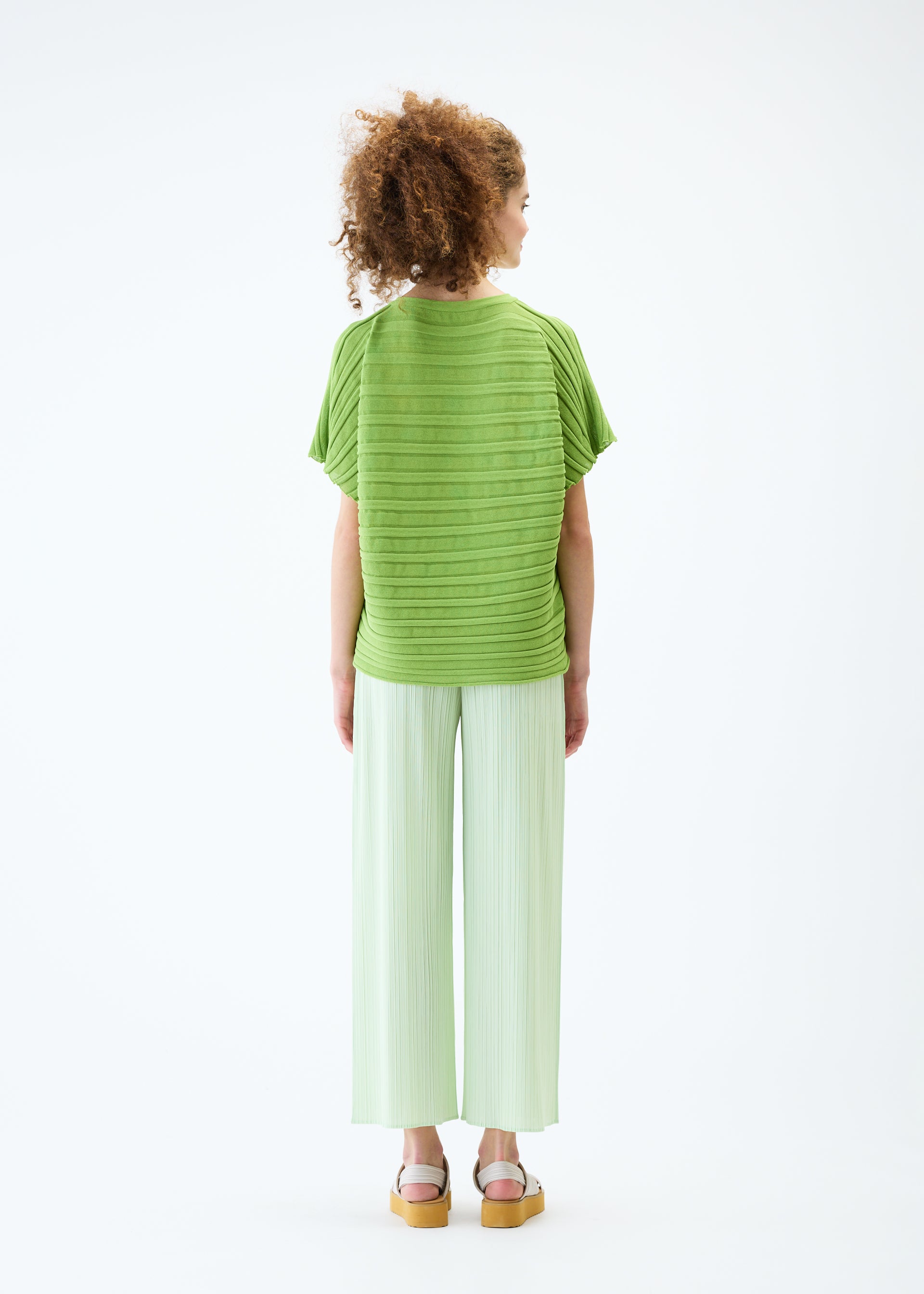 STEP KNIT、ウィメンズ_ニット、着用画像3