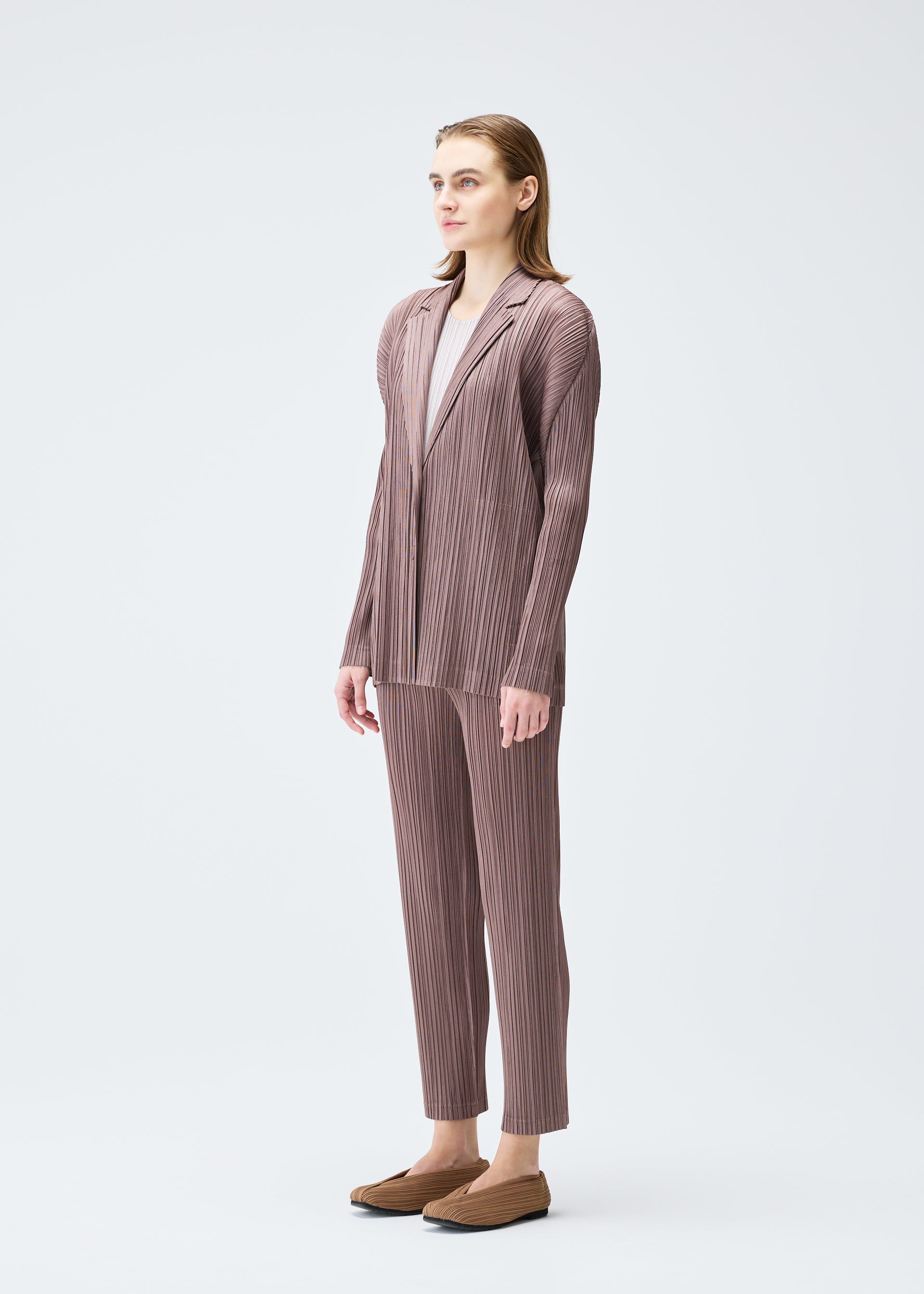 PLEATS JACKET、ウィメンズ_ジャケット&コート_ジャケット&ブルゾン、着用画像2