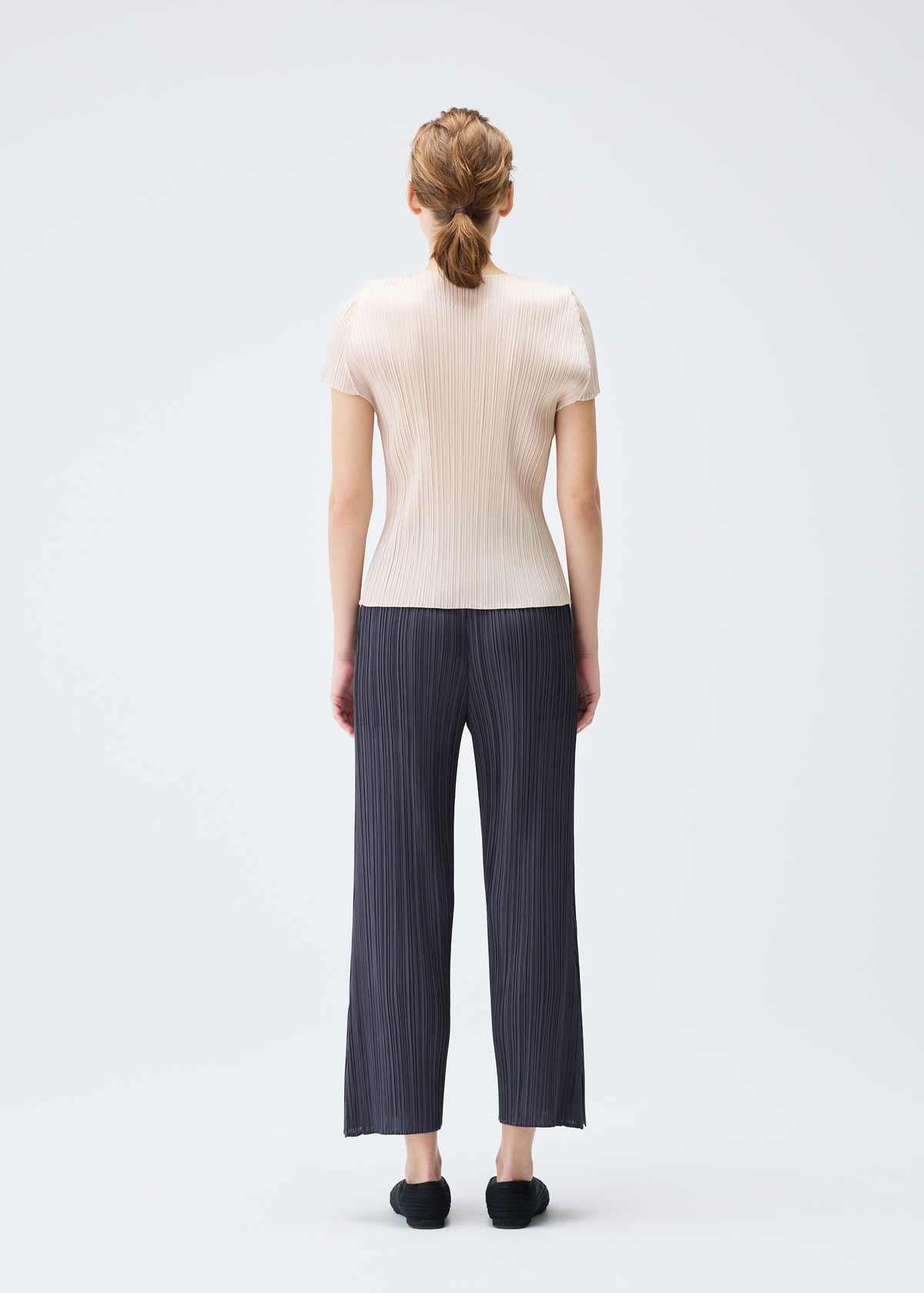 MONTHLY COLORS : JULY、ウィメンズ_パンツ、着用画像3