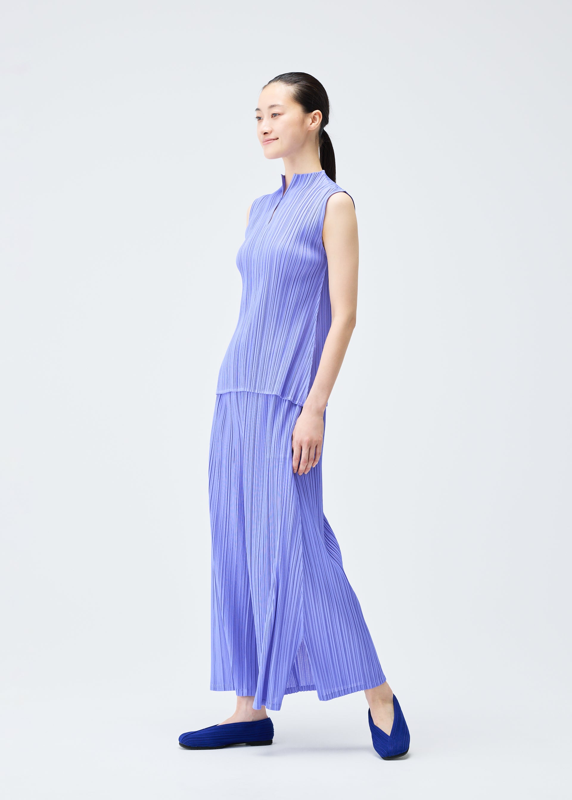 MELLOW PLEATS、ウィメンズ_パンツ、着用画像4