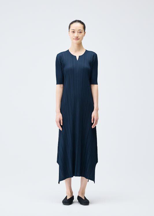 MELLOW PLEATS、ウィメンズ_ワンピース、着用画像1