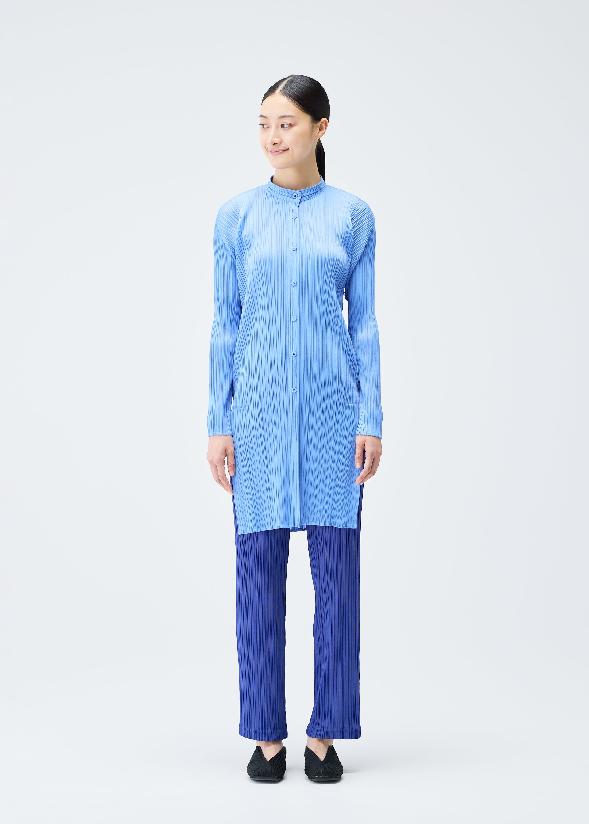 PLEATS SHIRT、ウィメンズ_トップス_シャツ、着用画像1