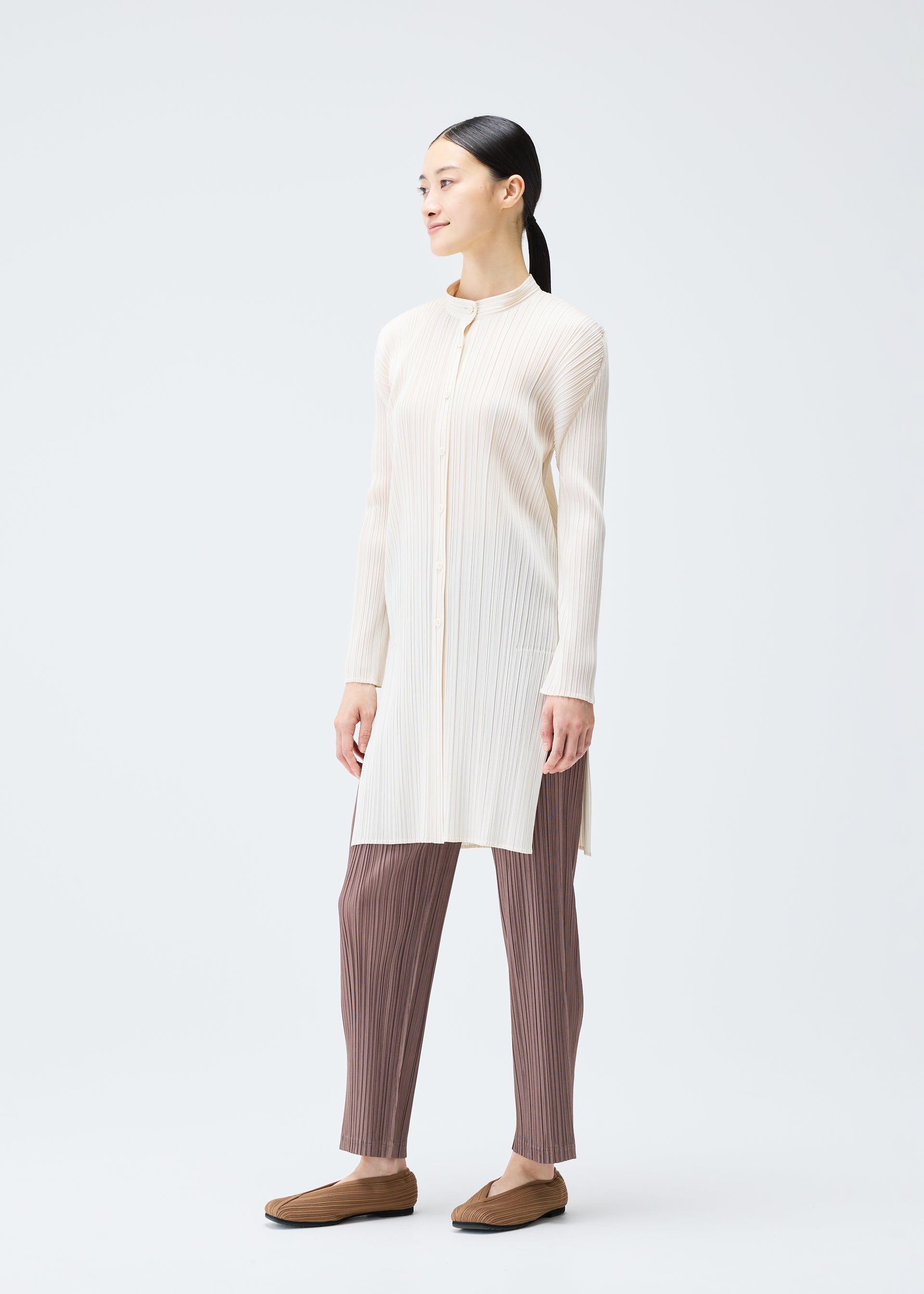 PLEATS SHIRT、ウィメンズ_トップス_シャツ、着用画像5