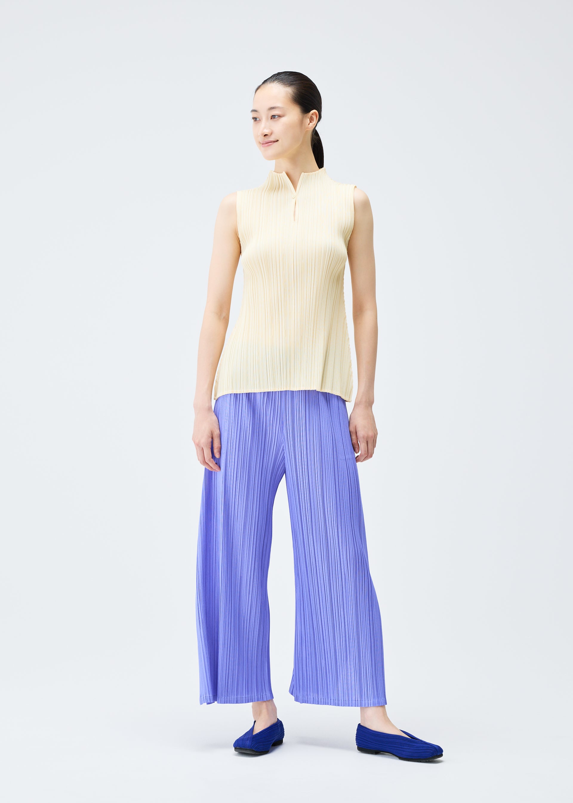 MELLOW PLEATS、ウィメンズ_トップス_トップ、着用画像4