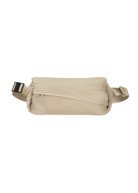 BIAS PLEATS WAISTBAG、バッグ&財布_ショルダーバッグ、ベージュ