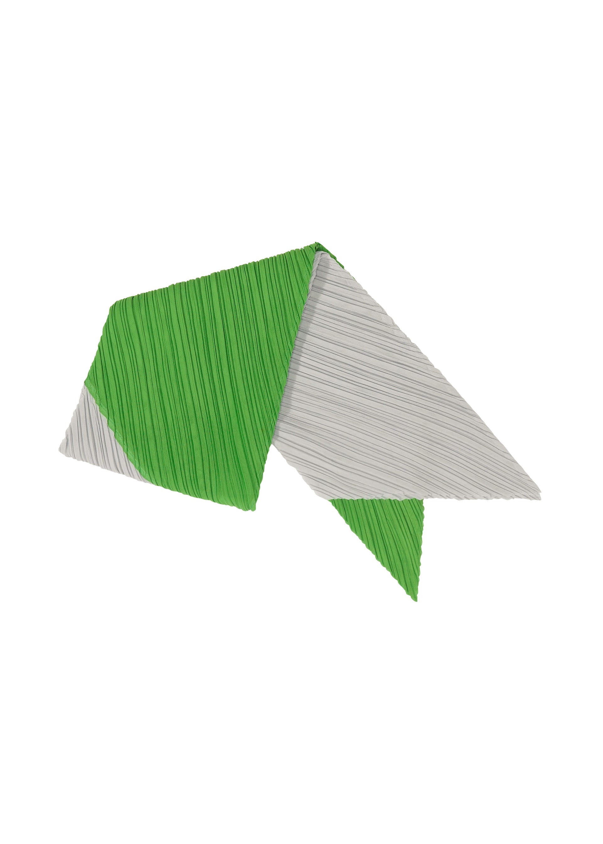 O SCARF APRIL – isseymiyake.com