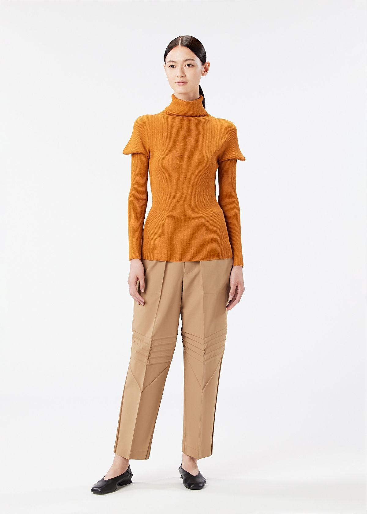 FLAT RIB KNIT、ウィメンズ_トップス、着用画像1