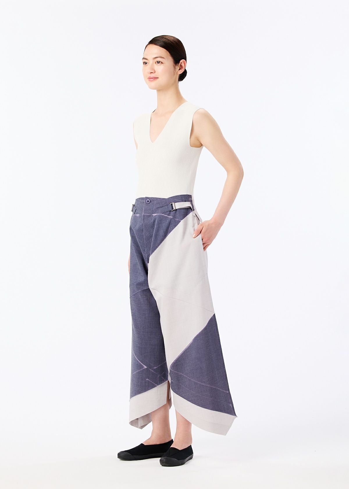 TRIANGLE RAMIE、ウィメンズ_パンツ、着用画像2