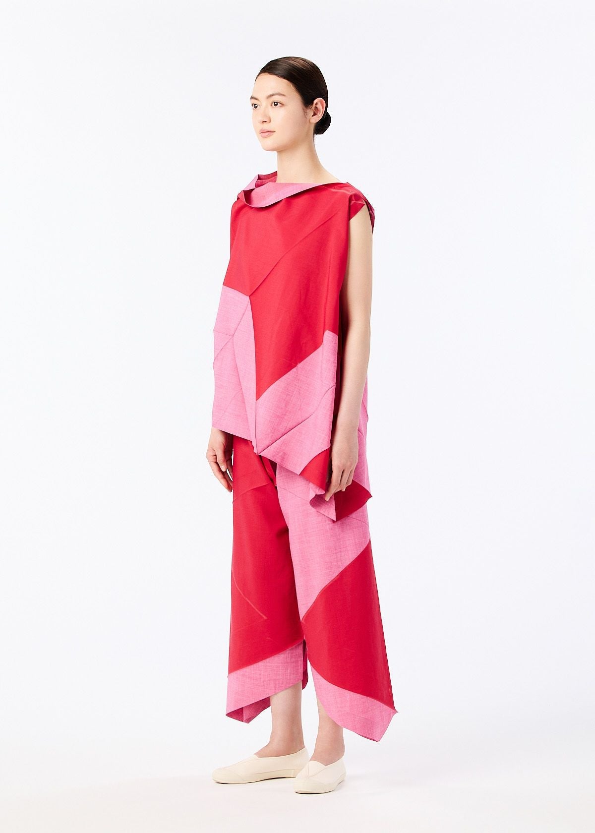 TRIANGLE RAMIE、ウィメンズ_トップス、着用画像2
