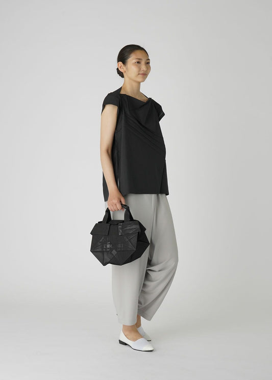 132 5. STANDARD BAG 6、バッグ&財布_財布&その他、着用画像1