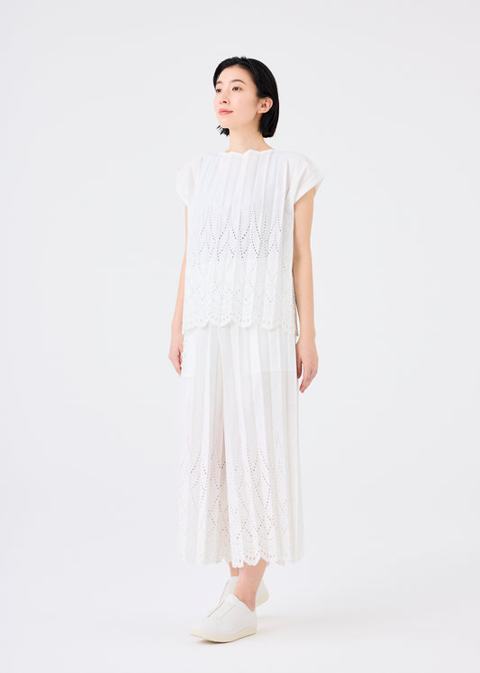 LACE PLEATS、ウィメンズ_パンツ、着用画像1