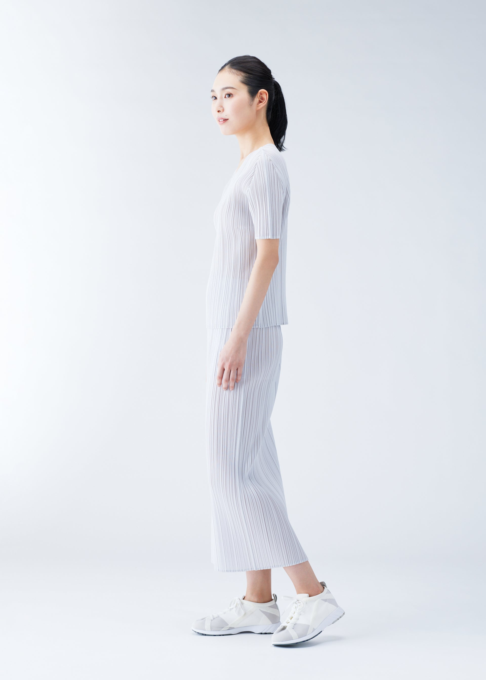 BASICS、ウィメンズ_スカート、着用画像2
