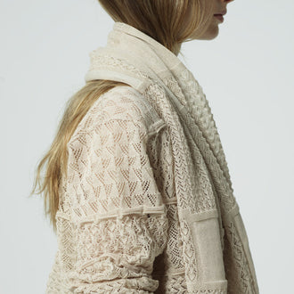 SHEER MOSAIC, CURLING SHEER KNIT