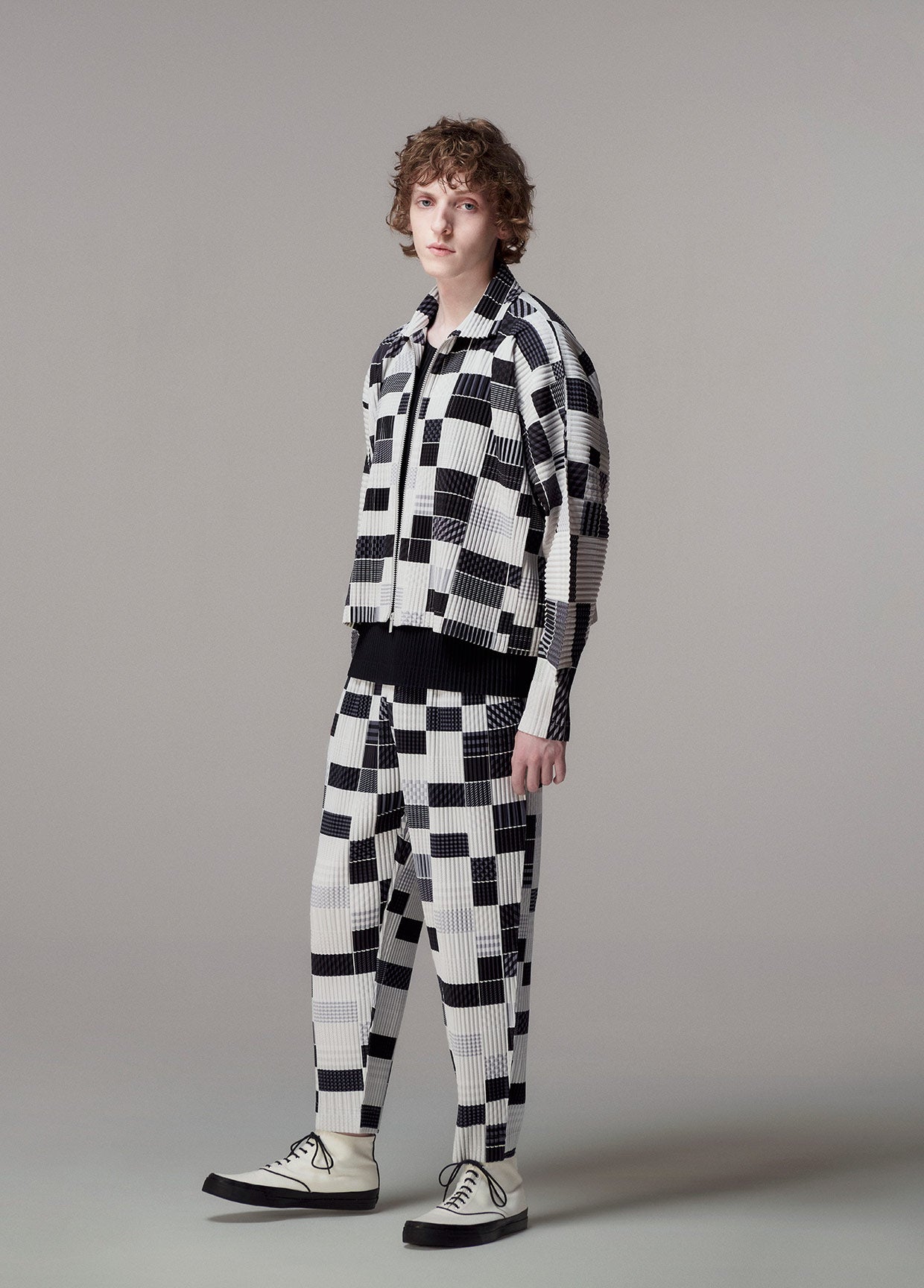 HOMME PLISSÉ ISSEY MIYAKE SPRING SUMMER 2021 コレクション18