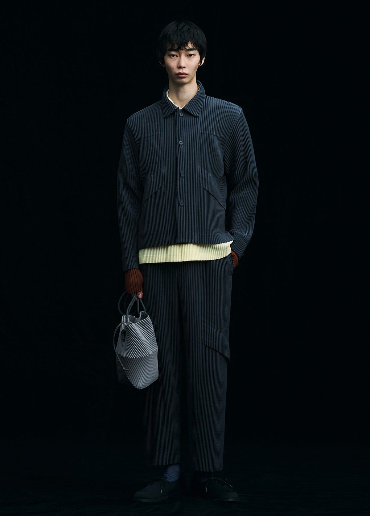 HOMME PLISSÉ ISSEY MIYAKE LOOK 28