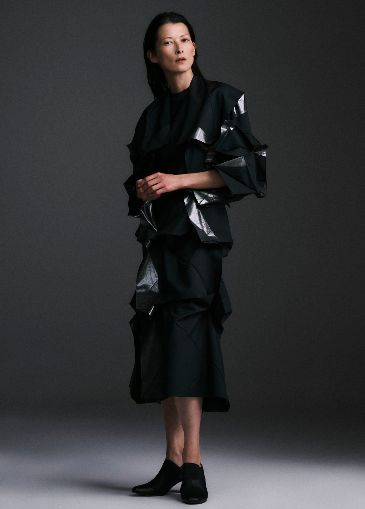 132 5. ISSEY MIYAKE LOOK 07