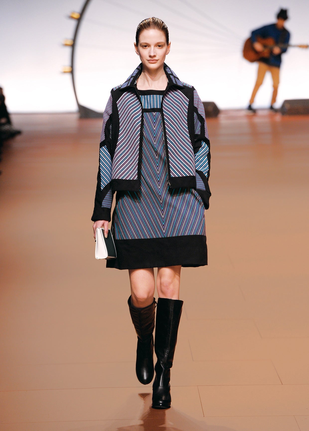 ISSEY MIYAKE AUTUMN WINTER 2014 コレクション 18
