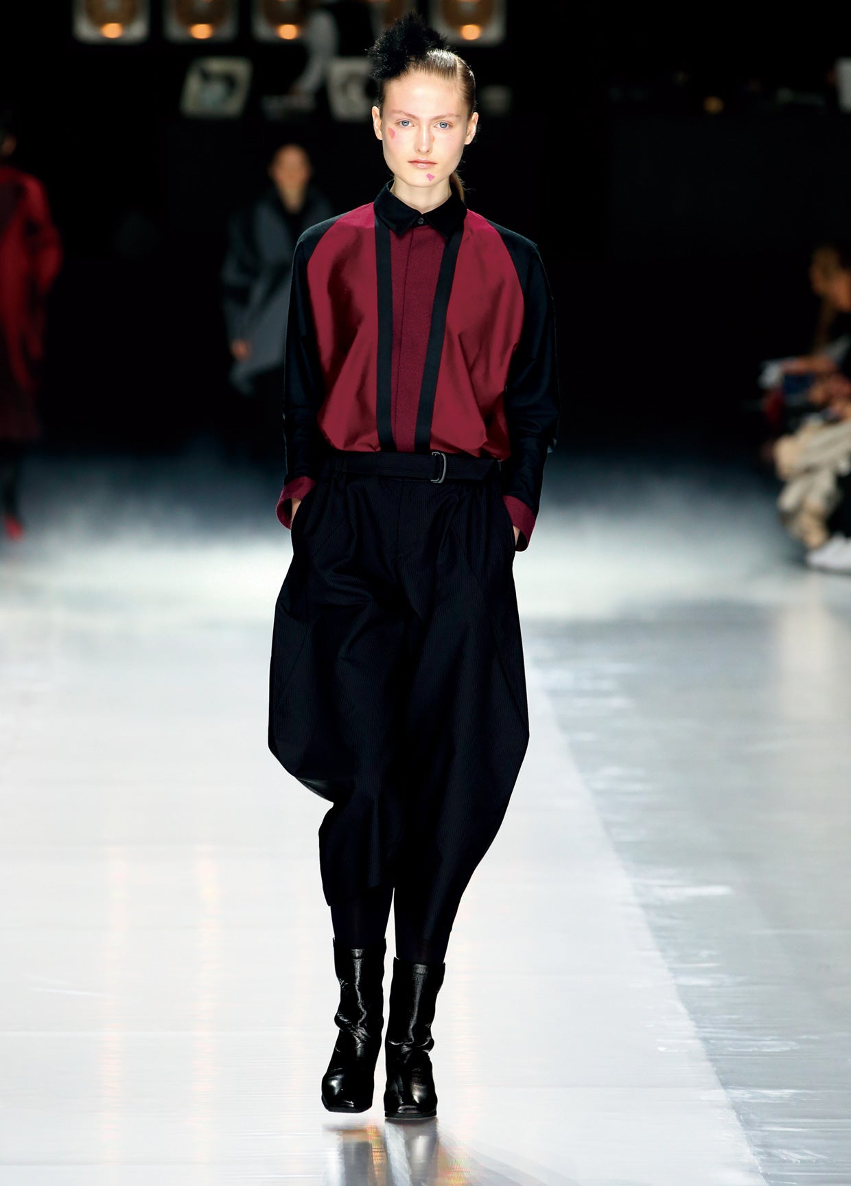 ISSEY MIYAKE AUTUMN WINTER 2016 コレクション17