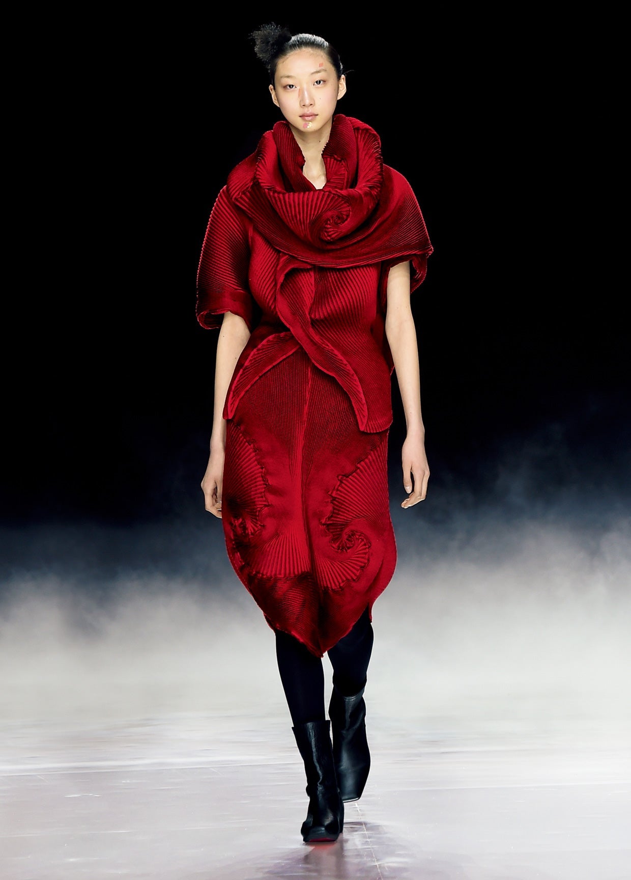 ISSEY MIYAKE AUTUMN WINTER 2016 コレクション41