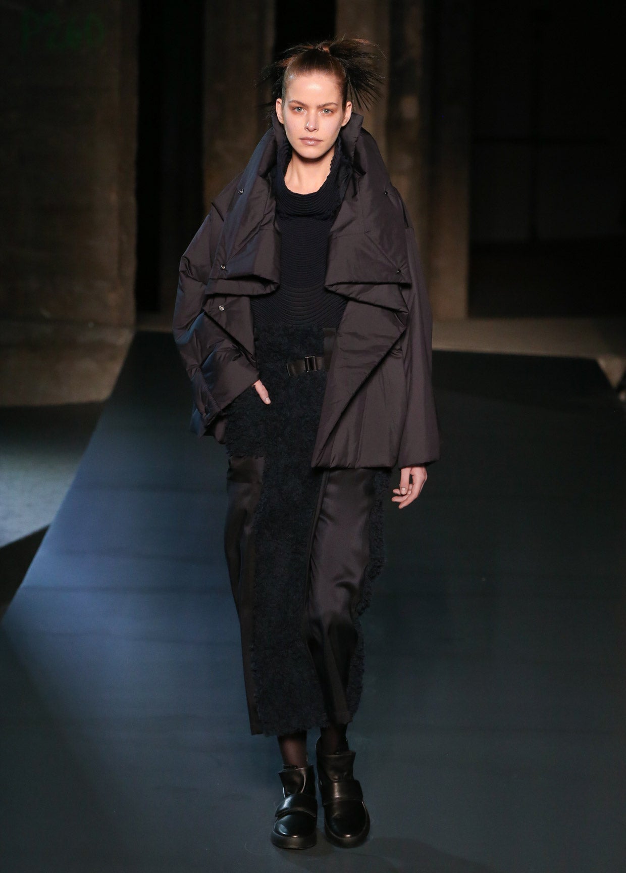 ISSEY MIYAKE AUTUMN WINTER 2018 コレクション18