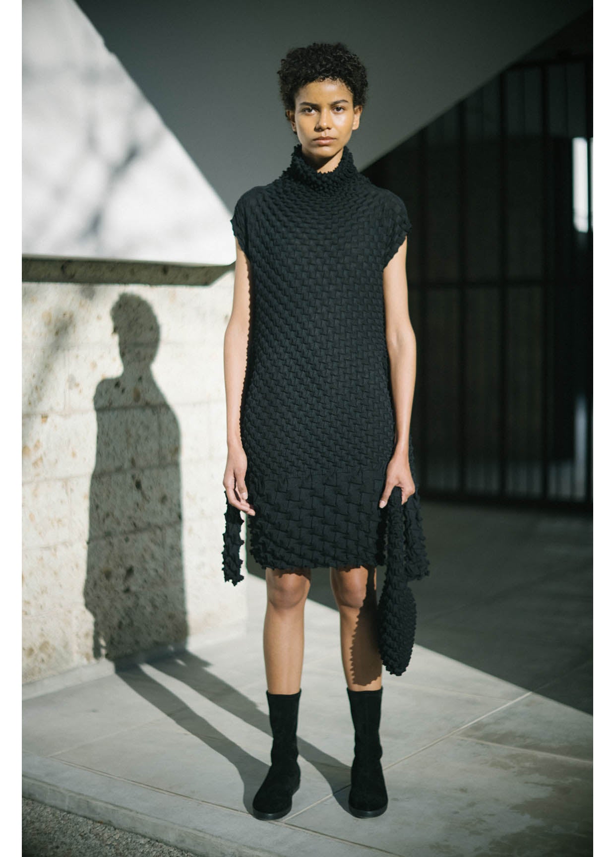 ISSEY MIYAKE AUTUMN WINTER 2021/22 コレクション18