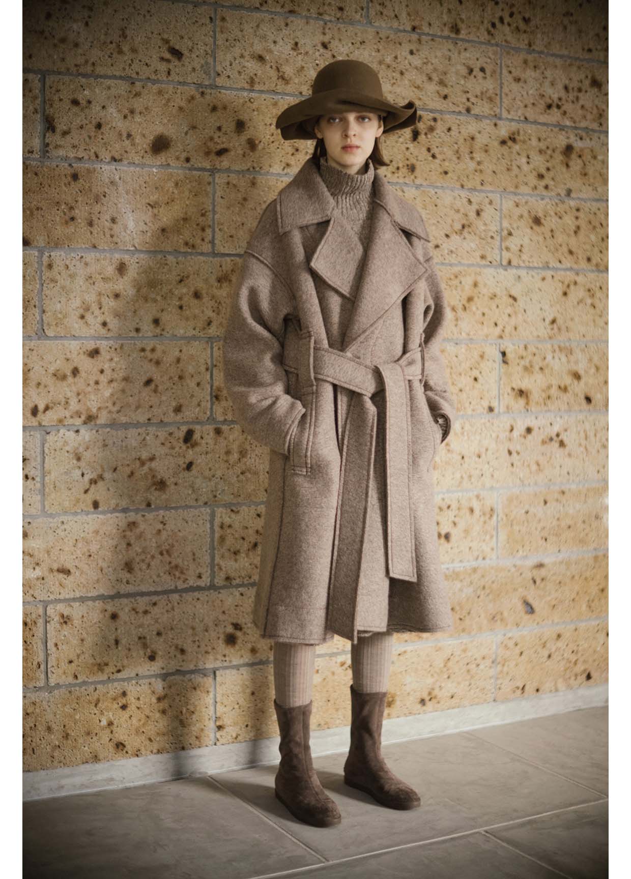 ISSEY MIYAKE AUTUMN WINTER 2021/22 コレクション21