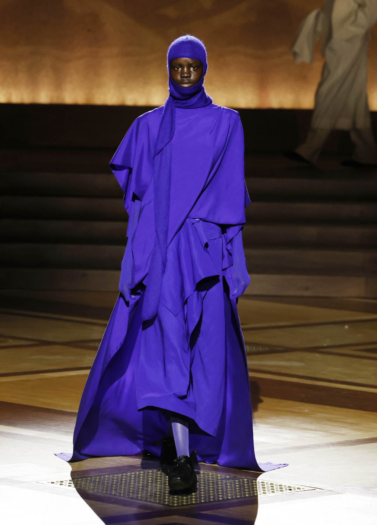 ISSEY MIYAKE AUTUMN WINTER 2024/25 コレクション 28