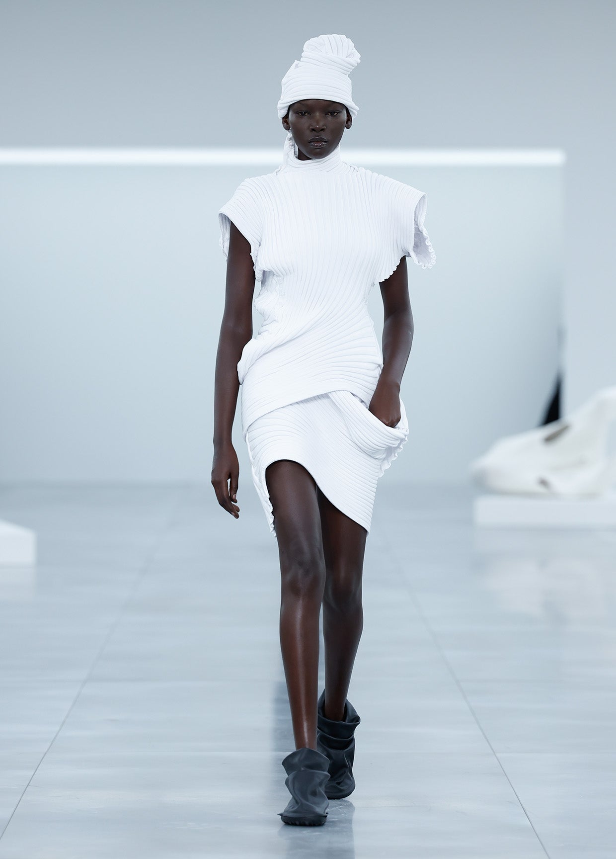 ISSEY MIYAKE AUTUMN WINTER 2025/26 コレクション 06