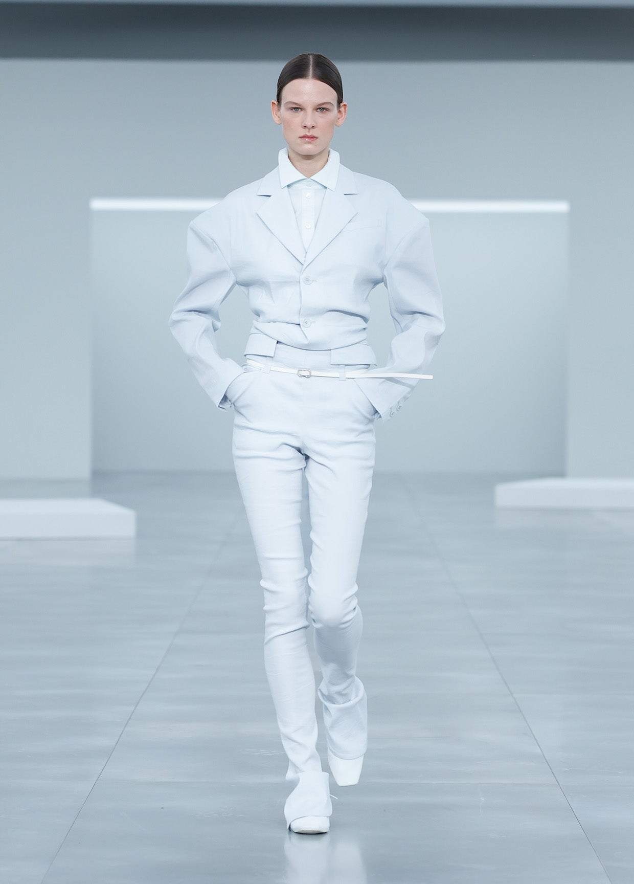 ISSEY MIYAKE AUTUMN WINTER 2025/26 コレクション 16