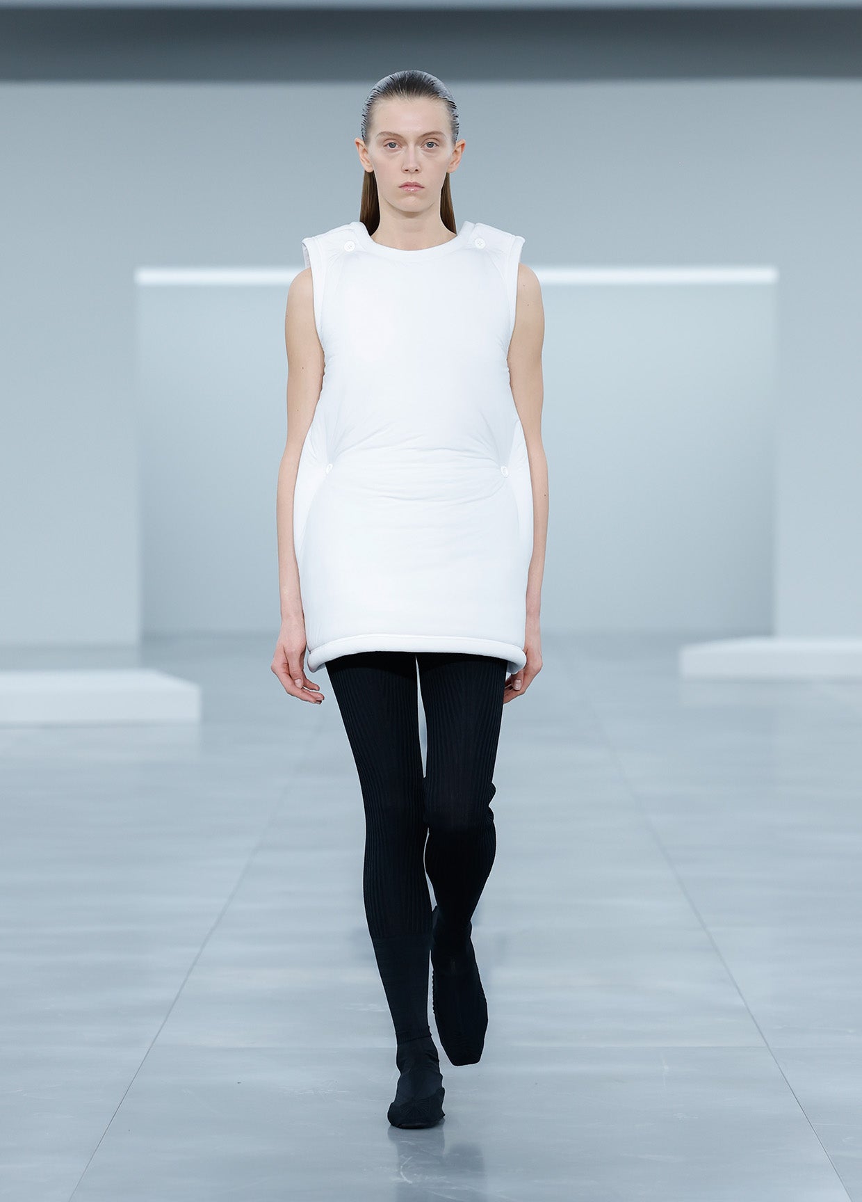 ISSEY MIYAKE AUTUMN WINTER 2025/26 コレクション 19