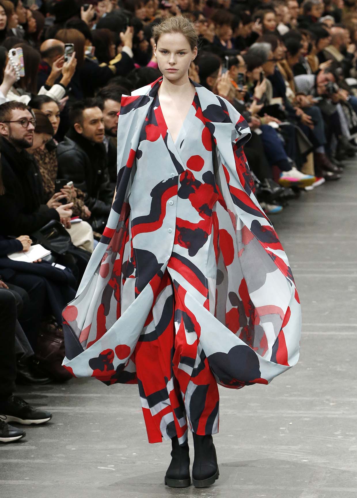 ISSEY MIYAKE AUTUMN WINTER 2020/21 コレクション 16