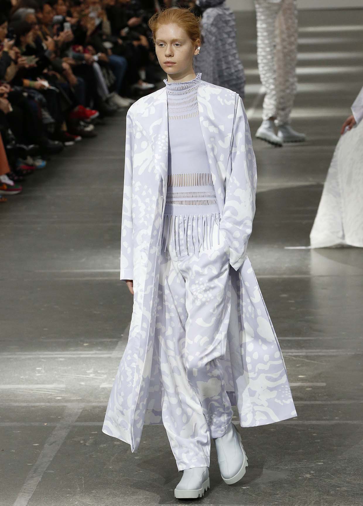 ISSEY MIYAKE AUTUMN WINTER 2020/21 コレクション 40