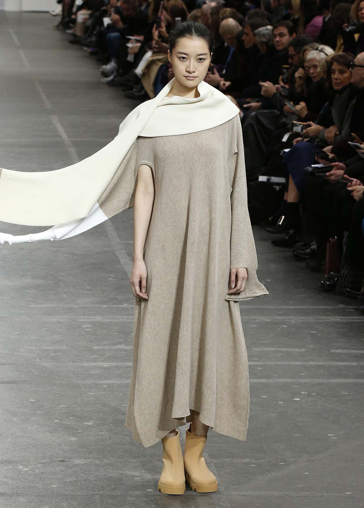 ISSEY MIYAKE AUTUMN WINTER 2020/21 コレクション 51