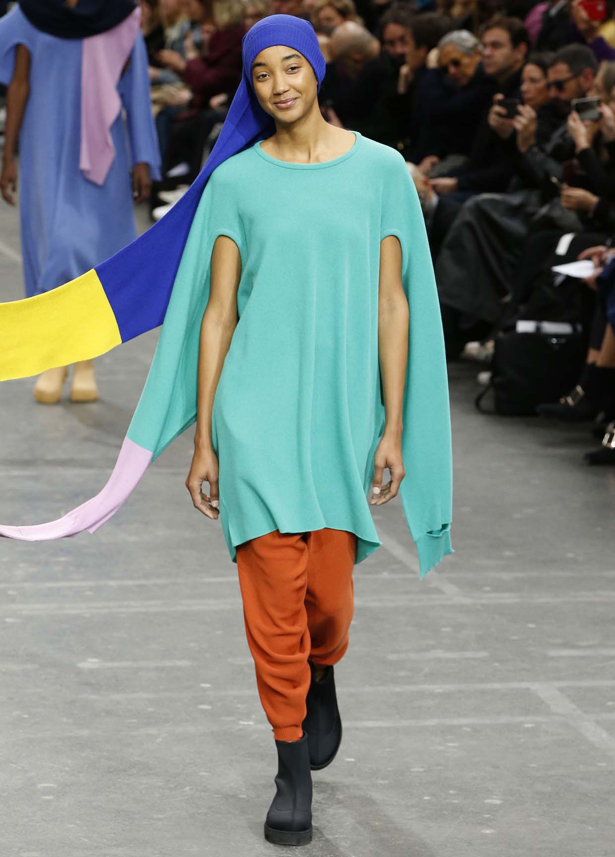 ISSEY MIYAKE AUTUMN WINTER 2020/21 コレクション 68