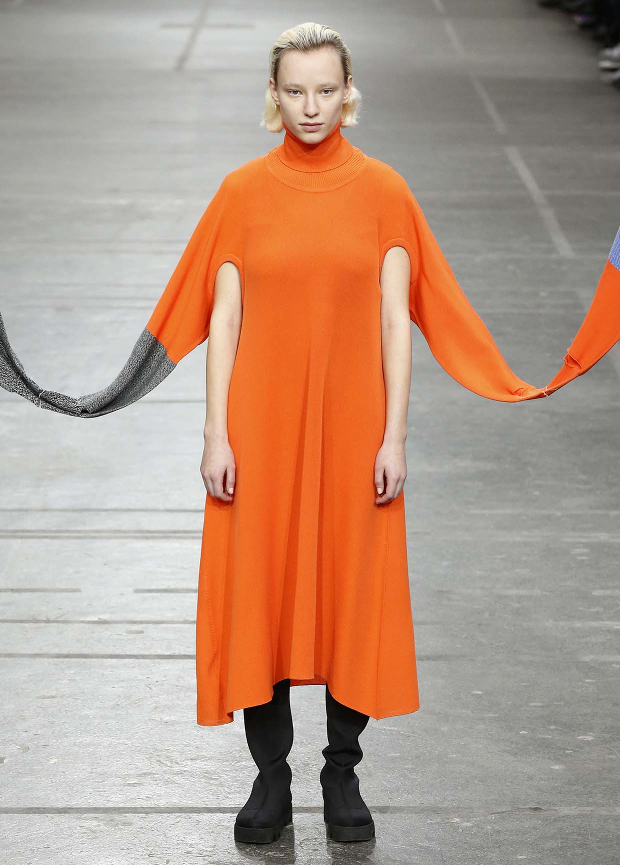ISSEY MIYAKE AUTUMN WINTER 2020/21 コレクション 72