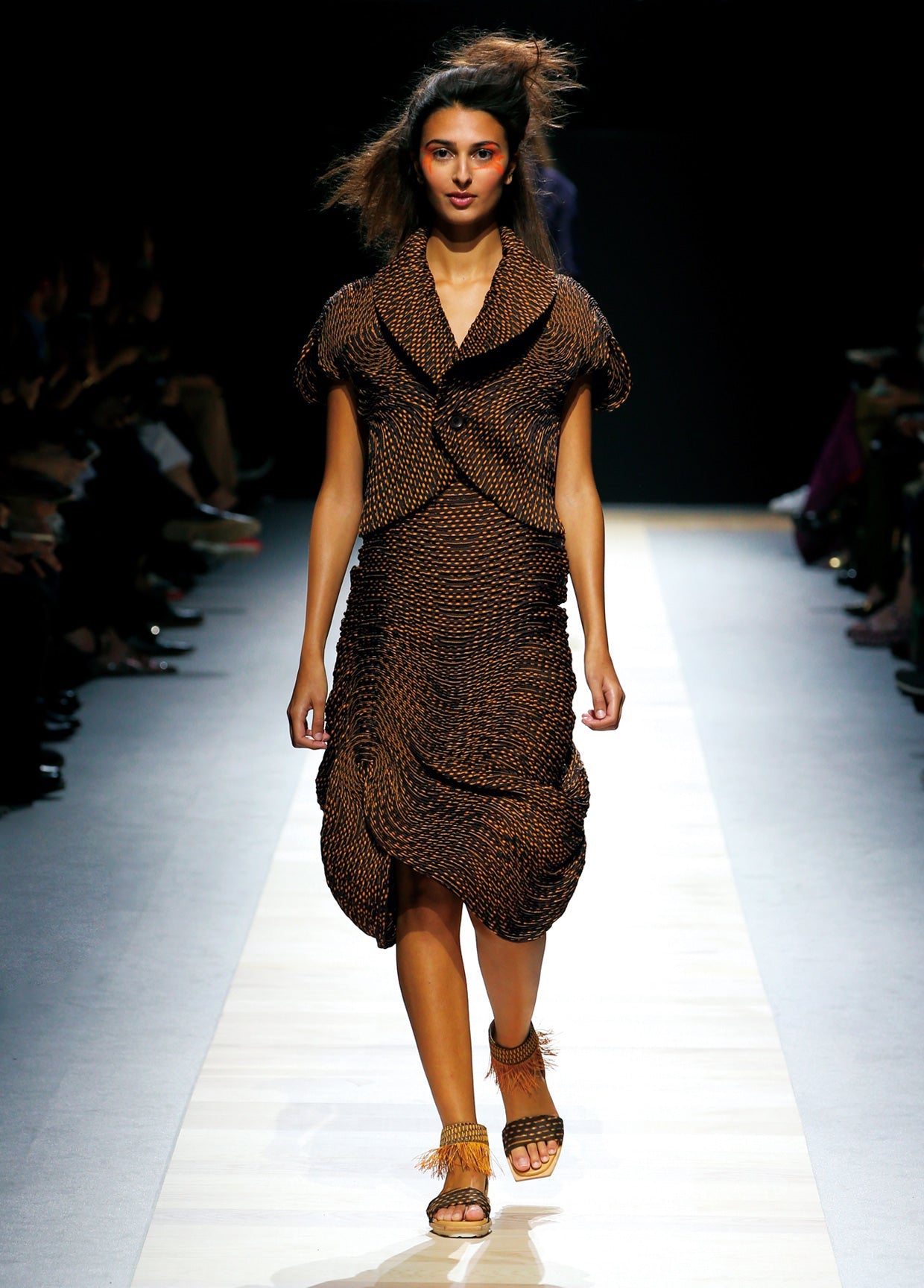 ISSEY MIYAKE SPRING SUMMER 2016 コレクション31