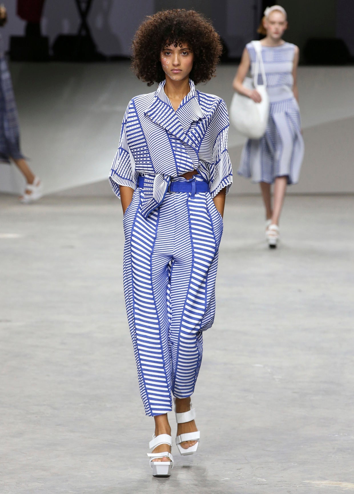 ISSEY MIYAKE SPRING SUMMER 2017 コレクション26