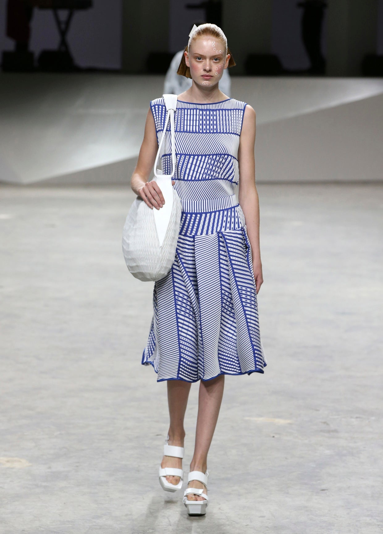 ISSEY MIYAKE SPRING SUMMER 2017 コレクション27