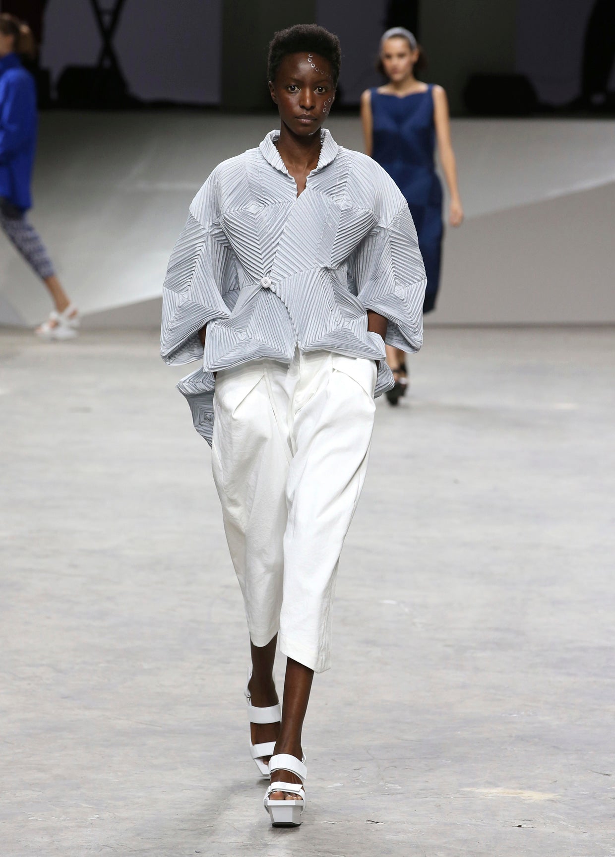 ISSEY MIYAKE SPRING SUMMER 2017 コレクション28