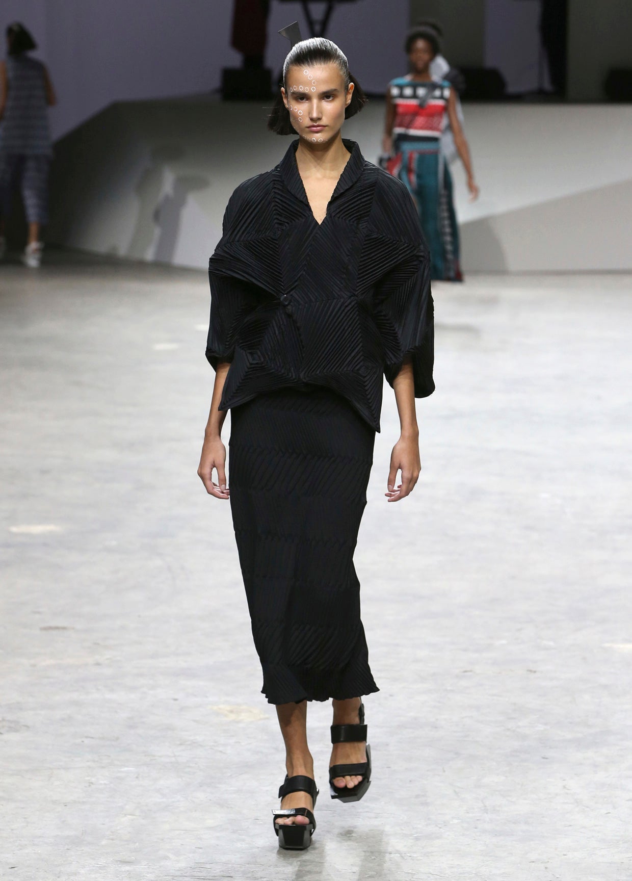 ISSEY MIYAKE SPRING SUMMER 2017 コレクション31