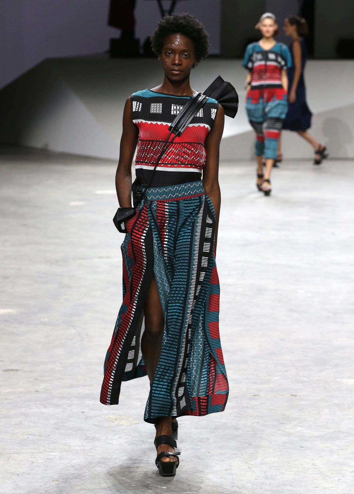ISSEY MIYAKE SPRING SUMMER 2017 コレクション32
