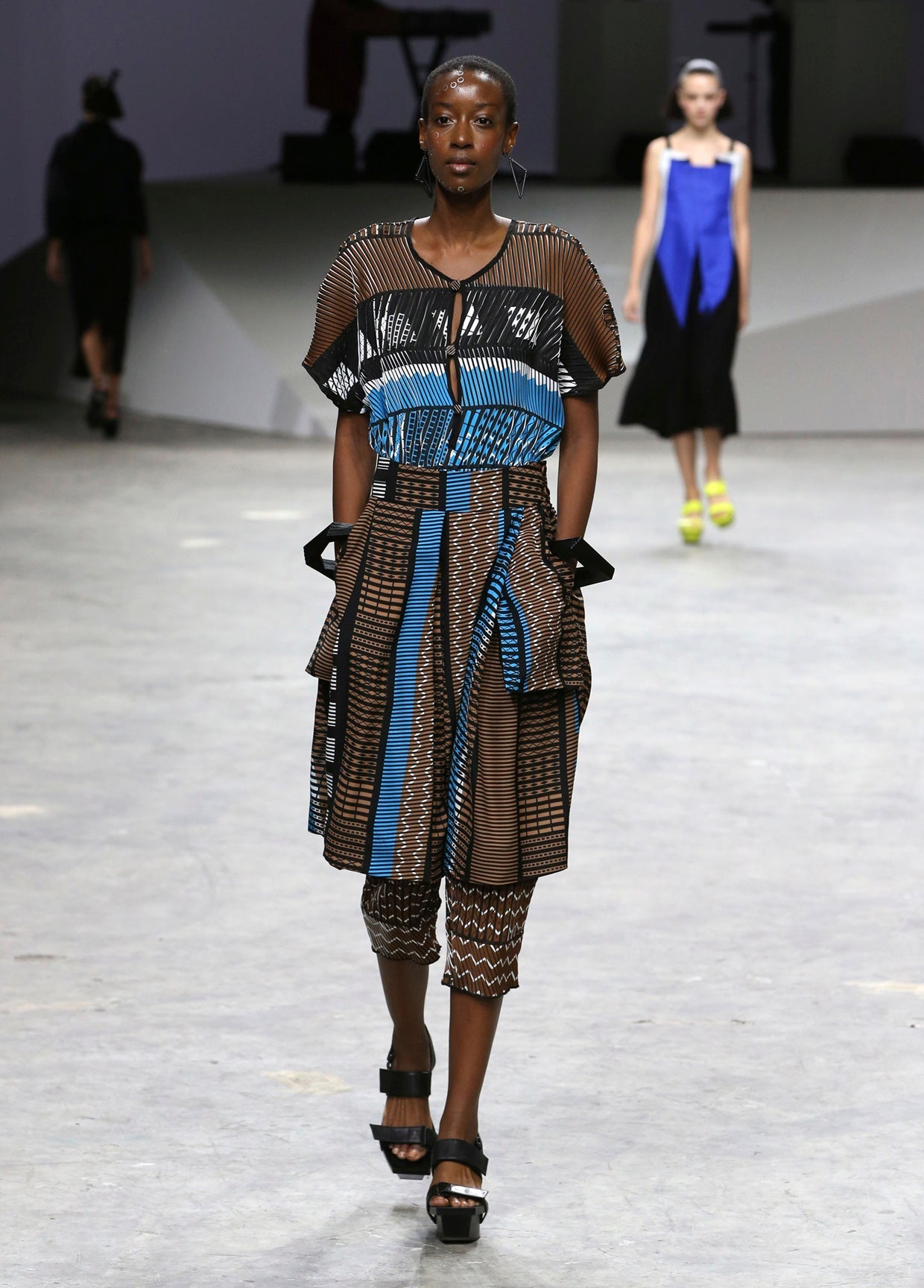 ISSEY MIYAKE SPRING SUMMER 2017 コレクション37