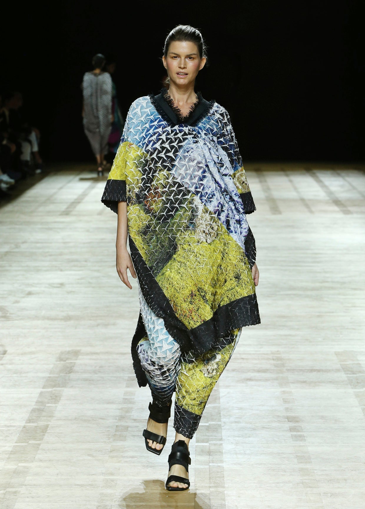 ISSEY MIYAKE SPRING SUMMER 2018 コレクション07