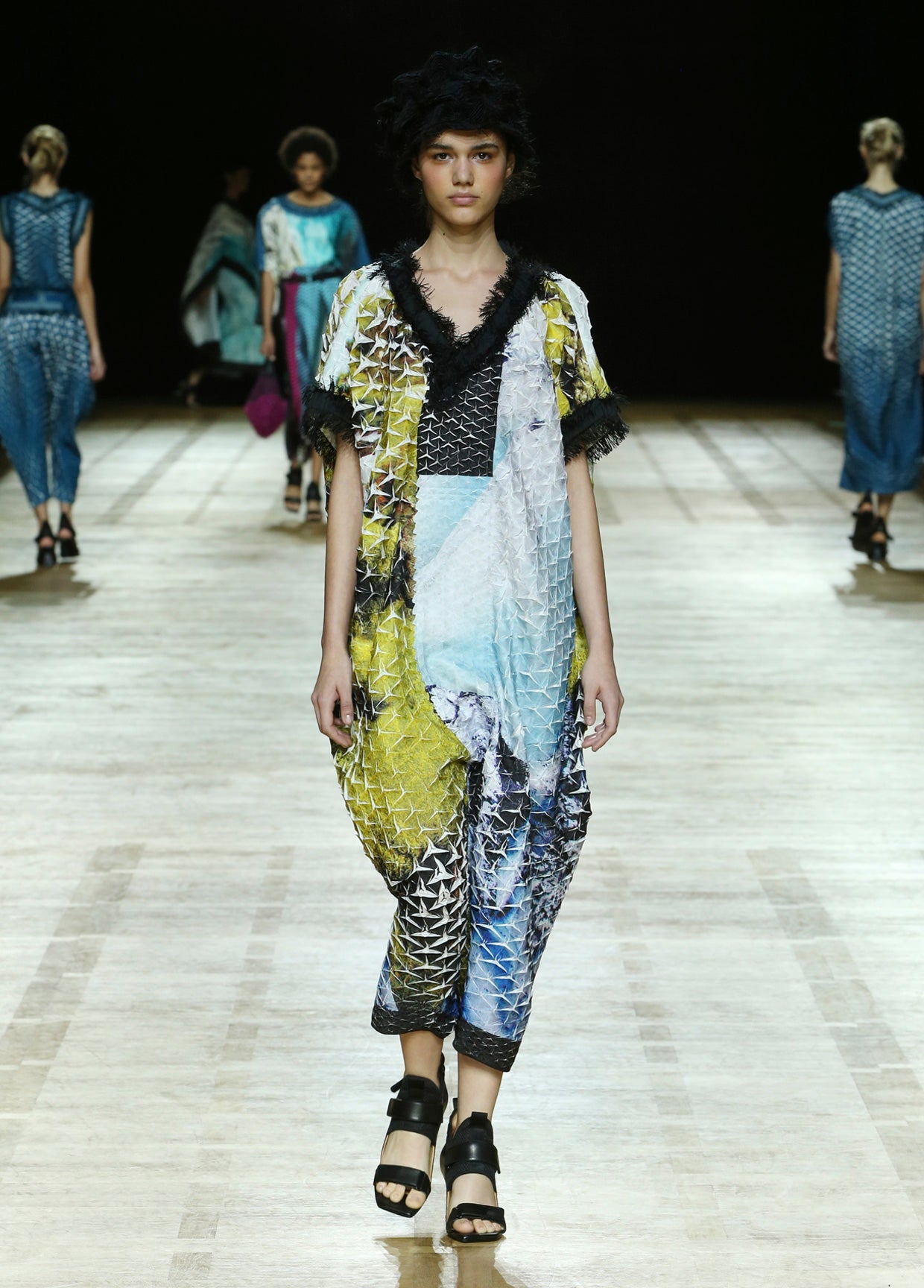 ISSEY MIYAKE SPRING SUMMER 2018 コレクション08